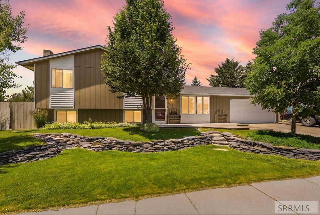 5845 Moses Street, Chubbuck, ID 83202