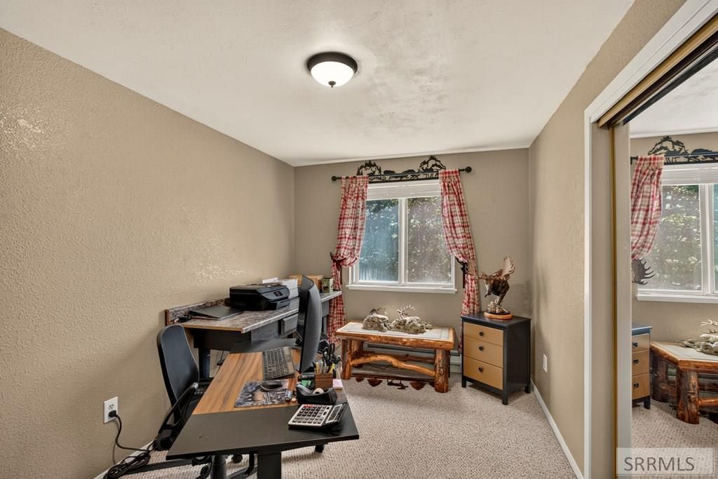 Image 25 of property listing at 5845 Moses Street, Chubbuck, ID 83202