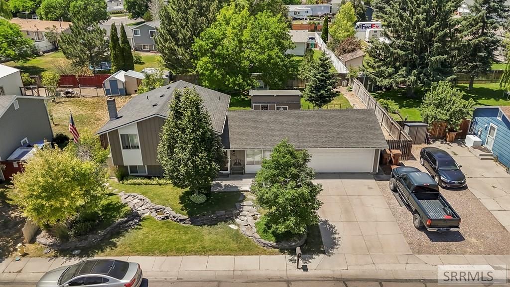 Image 3 of property listing at 5845 Moses Street, Chubbuck, ID 83202