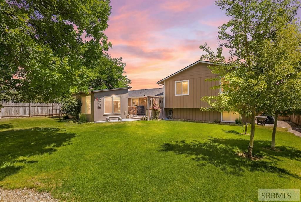 Image 4 of property listing at 5845 Moses Street, Chubbuck, ID 83202