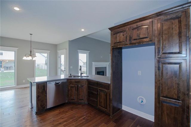 3316 NW 93rd Street, Kansas City, MO 64154