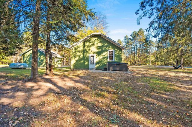 W11944 PARKWAY ROAD, Crivitz, WI 54114