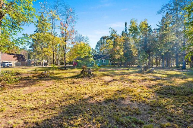 W11944 PARKWAY ROAD, Crivitz, WI 54114