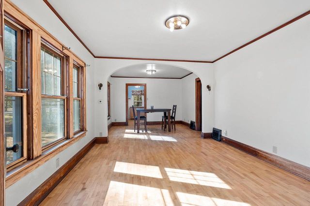 W11944 PARKWAY ROAD, Crivitz, WI 54114