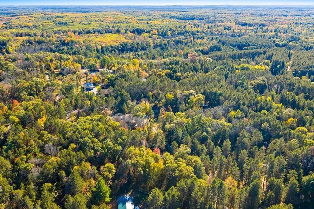 W11944 PARKWAY ROAD, Crivitz, WI 54114