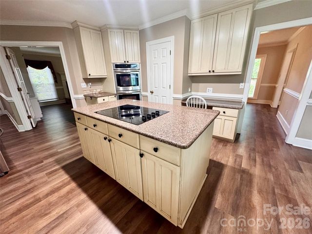 271 Ikerd Drive SE, Concord, NC 28025