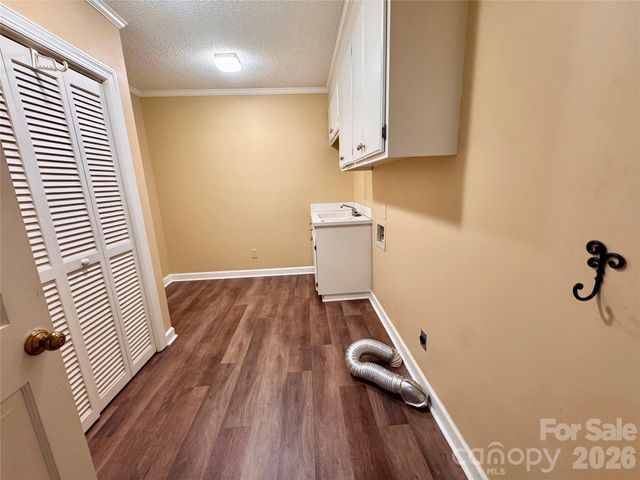 271 Ikerd Drive SE, Concord, NC 28025
