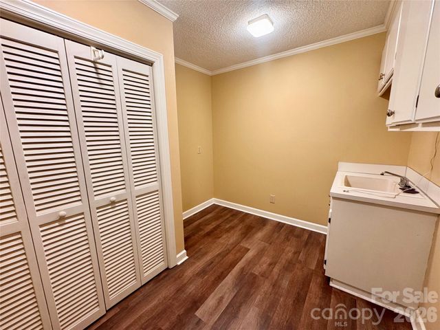 271 Ikerd Drive SE, Concord, NC 28025