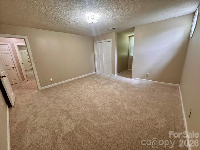 271 Ikerd Drive SE, Concord, NC 28025