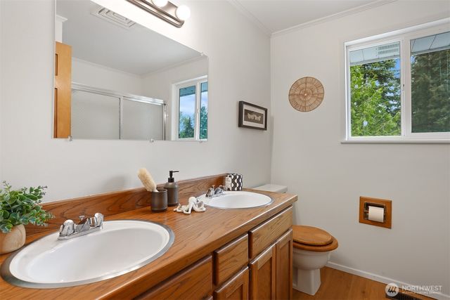 508 147th Street NE, Bellevue, WA 98007
