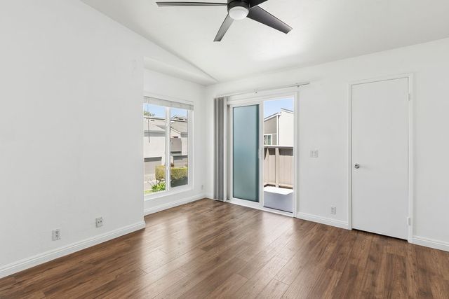 2670 W Segerstrom A, Santa Ana, CA 92704