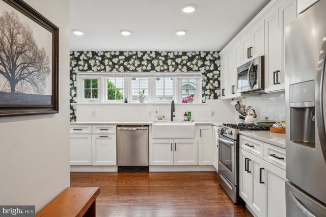 504 GAINSBORO RD, Drexel Hill, PA 19026