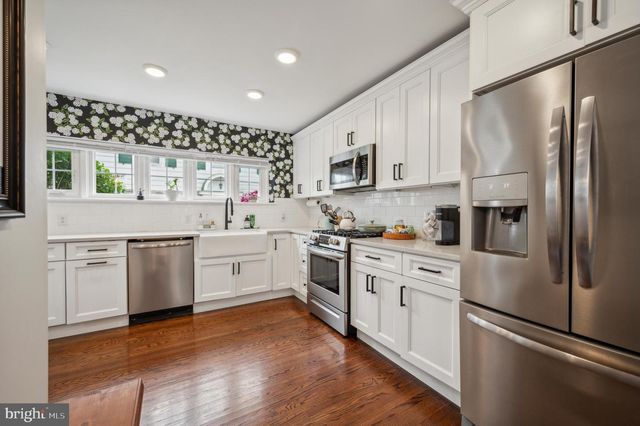 504 GAINSBORO RD, Drexel Hill, PA 19026