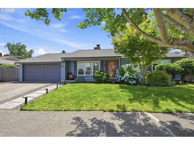 13912 Ne FREMONT Ct, Portland, OR 97230