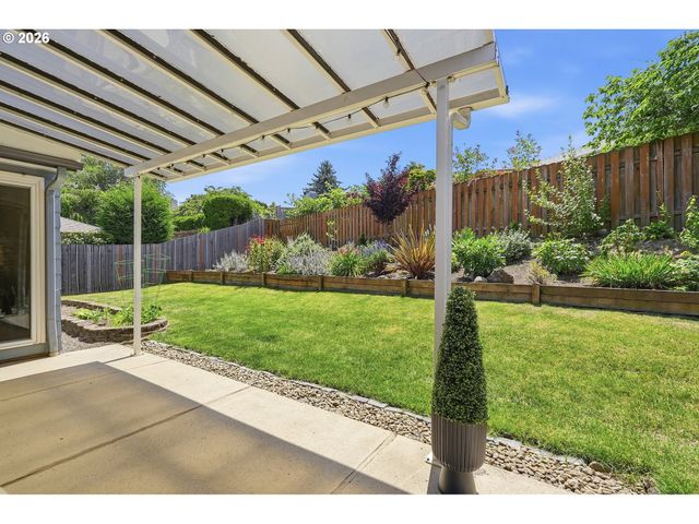 13912 Ne FREMONT Ct, Portland, OR 97230