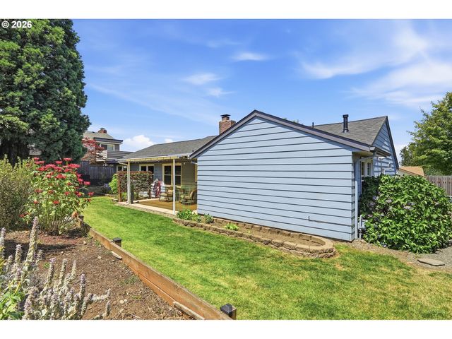 13912 Ne FREMONT Ct, Portland, OR 97230