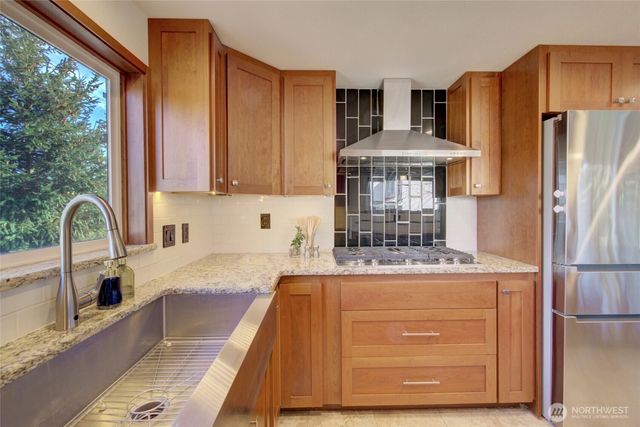 1225 Madison Street, Everett, WA 98203