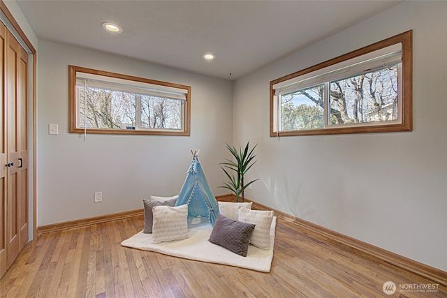 1225 Madison Street, Everett, WA 98203