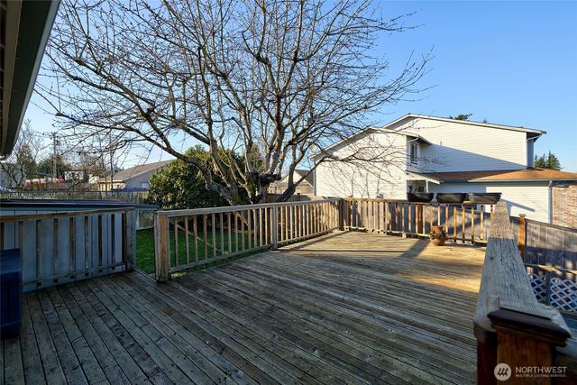 1225 Madison Street, Everett, WA 98203