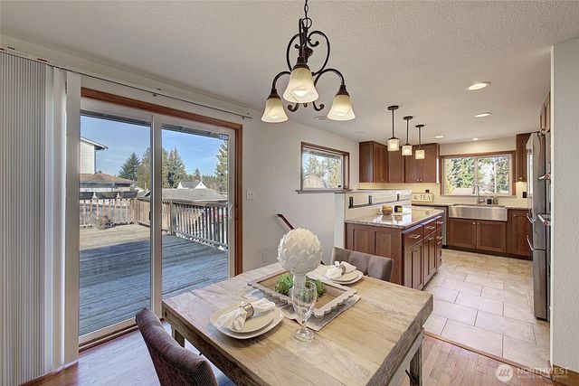 1225 Madison Street, Everett, WA 98203