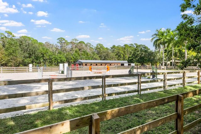 1068 D Road, Loxahatchee Groves, FL 33470