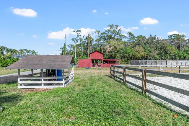 1068 D Road, Loxahatchee Groves, FL 33470