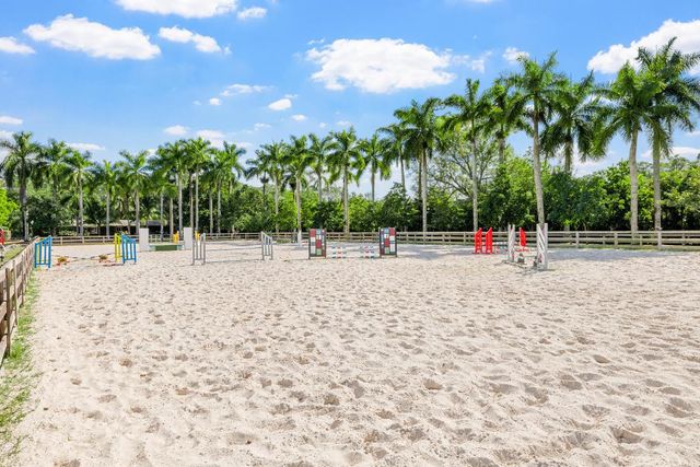 1068 D Road, Loxahatchee Groves, FL 33470