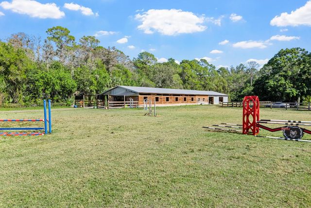 1068 D Road, Loxahatchee Groves, FL 33470