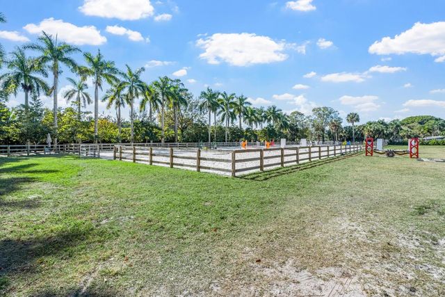 1068 D Road, Loxahatchee Groves, FL 33470