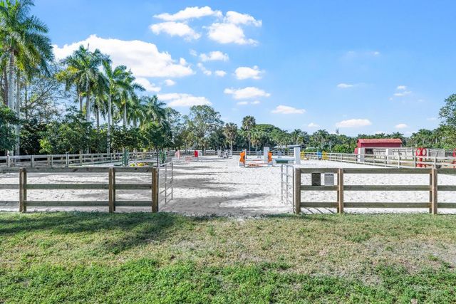 1068 D Road, Loxahatchee Groves, FL 33470