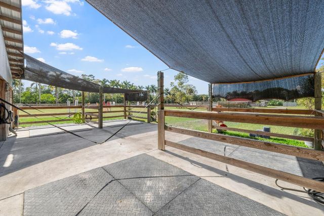 1068 D Road, Loxahatchee Groves, FL 33470