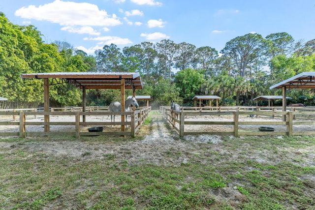 1068 D Road, Loxahatchee Groves, FL 33470
