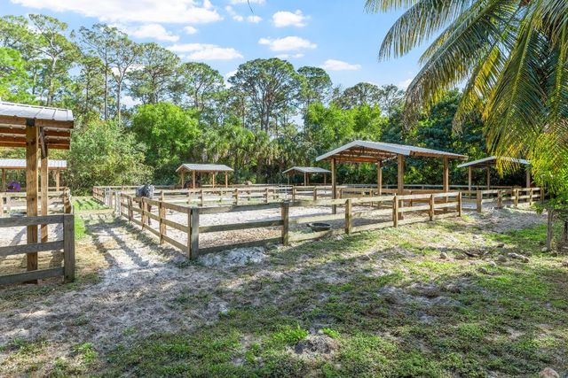 1068 D Road, Loxahatchee Groves, FL 33470