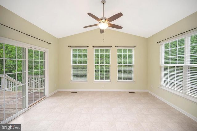 5236 LONGBOW RD, King George, VA 22485