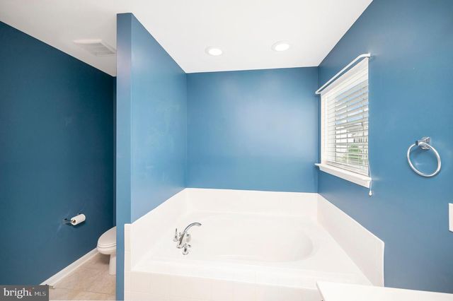 5236 LONGBOW RD, King George, VA 22485