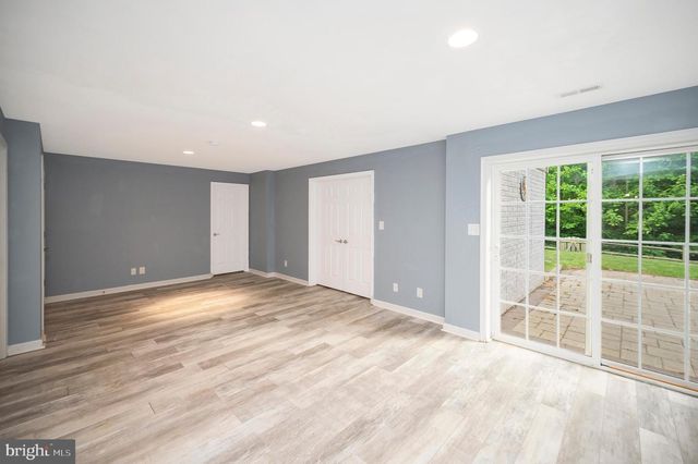 5236 LONGBOW RD, King George, VA 22485