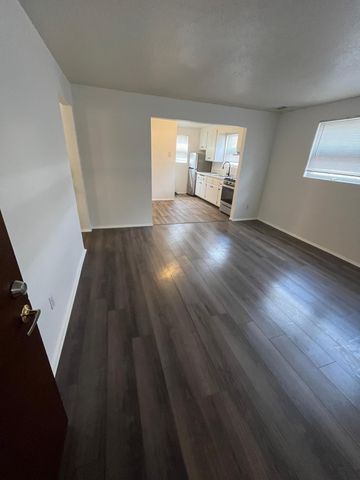 1107 57th Avenue N, Brooklyn Center, MN 55430