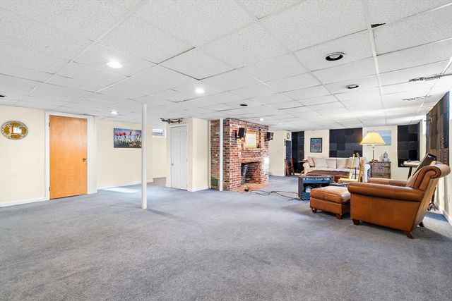 850 Old Road To 9 Acre Corner, Concord, MA 01742