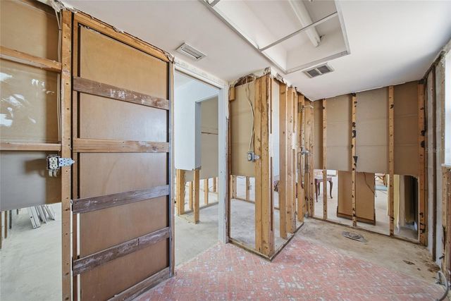 4 BELLEVUE DRIVE, Treasure Island, FL 33706