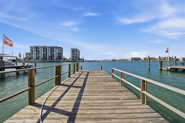 4 BELLEVUE DRIVE, Treasure Island, FL 33706
