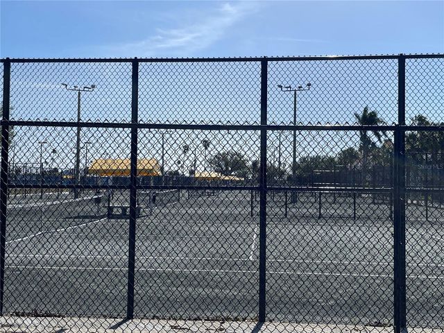 4 BELLEVUE DRIVE, Treasure Island, FL 33706