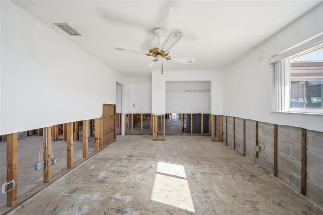 4 BELLEVUE DRIVE, Treasure Island, FL 33706