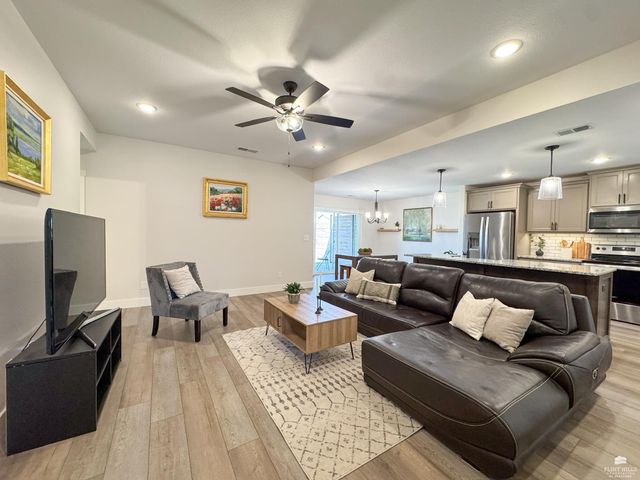 4678 Pierce Drive, Manhattan, KS 66502