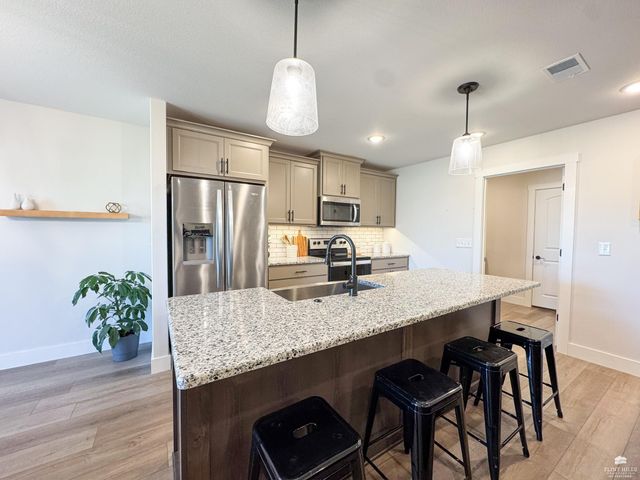 4678 Pierce Drive, Manhattan, KS 66502