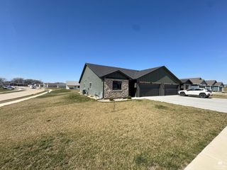 4678 Pierce Drive, Manhattan, KS 66502