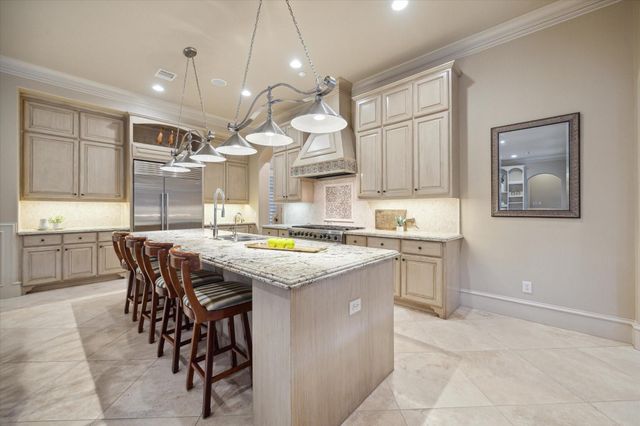 3834 Piping Rock Lane, Houston, TX 77027