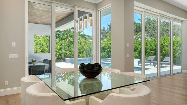 1905 GOLDENROD STREET, Sarasota, FL 34239