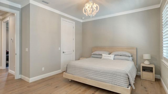 1905 GOLDENROD STREET, Sarasota, FL 34239