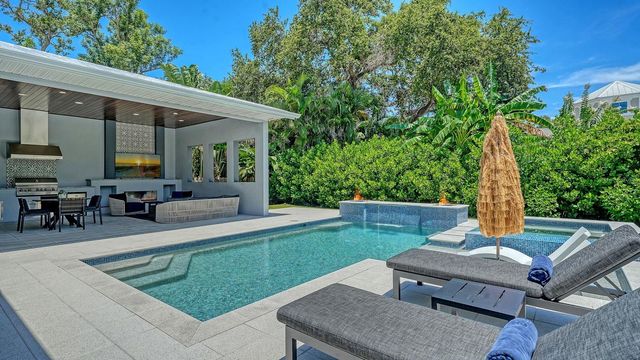 1905 GOLDENROD STREET, Sarasota, FL 34239