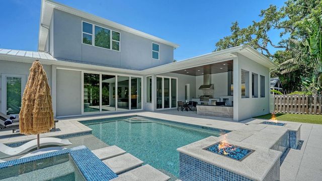 1905 GOLDENROD STREET, Sarasota, FL 34239